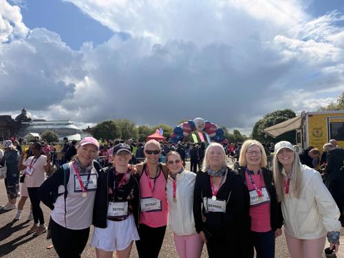 £3,000 donation to Glasgow 10K for CRUK