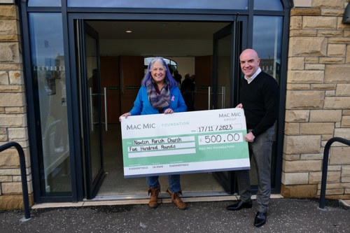 £500 kick-start donation to new community café at Millehill Hub 